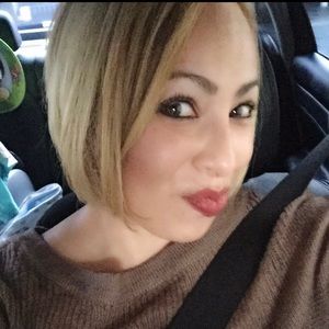 Meet your Posher, Jeanette